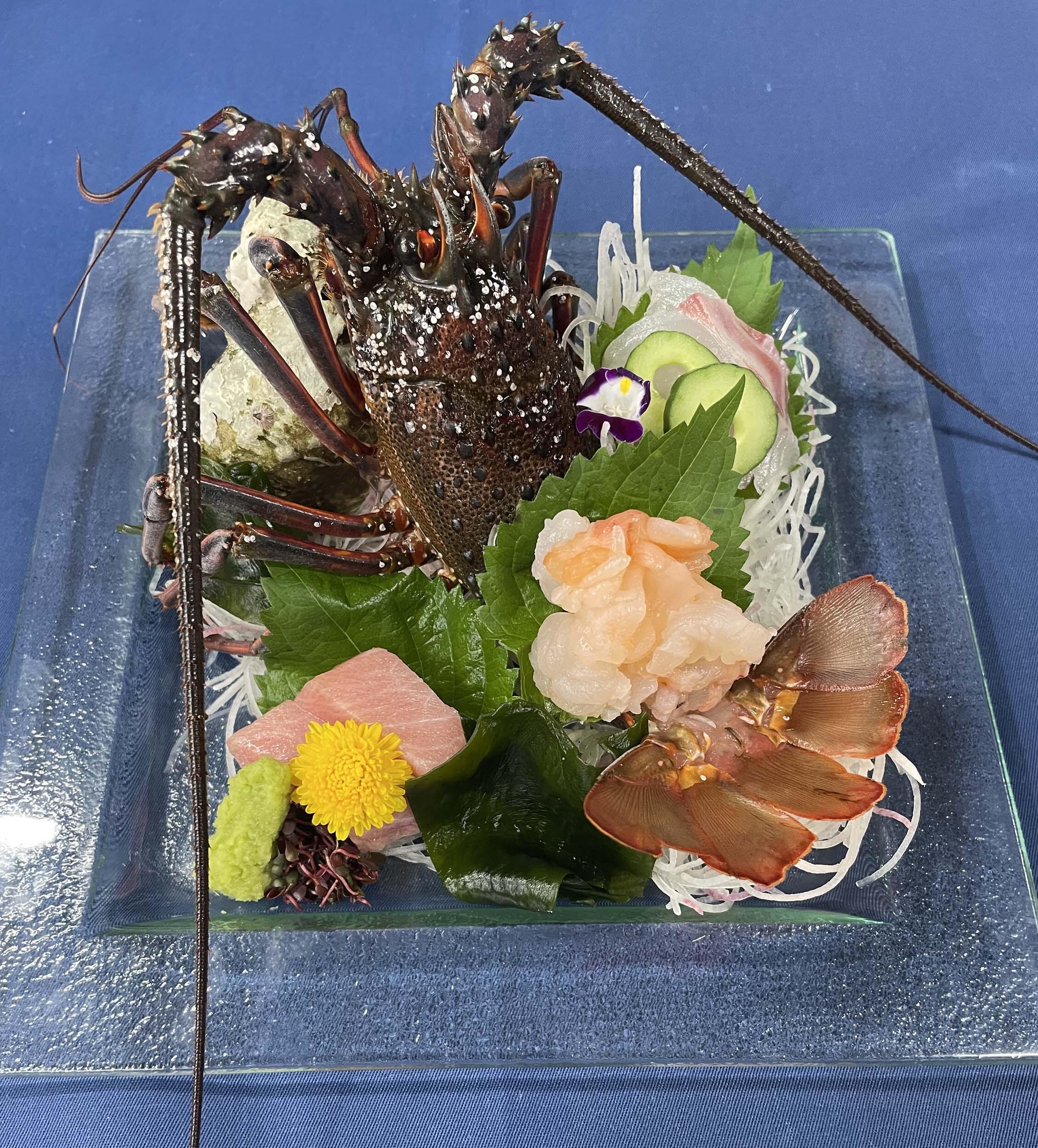 伊勢海老と松坂牛陶板プラン